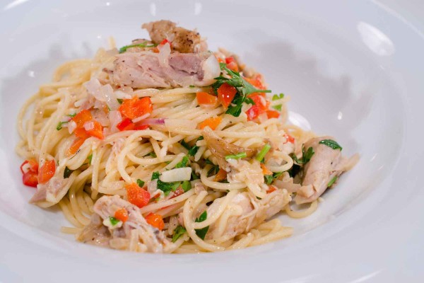 ΣΠΑΓΓΕΤΙ ΜΕ ΤΥΡΙΑ & ΚΟΤΟΠΟΥΛΟ ΠΟΥ ΠΕΡΙΣΣΕΨΕ - ΣΕΦ ΣΤΟΝ ΑΕΡΑ