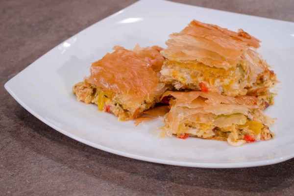 ΚΟΤΟΠΙΤΑ ΜΕ ΤΥΡΙΑ & ΜΟΥΣΤΑΡΔΑ - ΣΕΦ ΣΤΟΝ ΑΕΡΑ